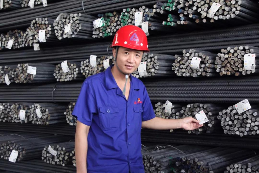 党员立潮头，领跑当先锋｜汪其茂：一面不倒的精神旗帜