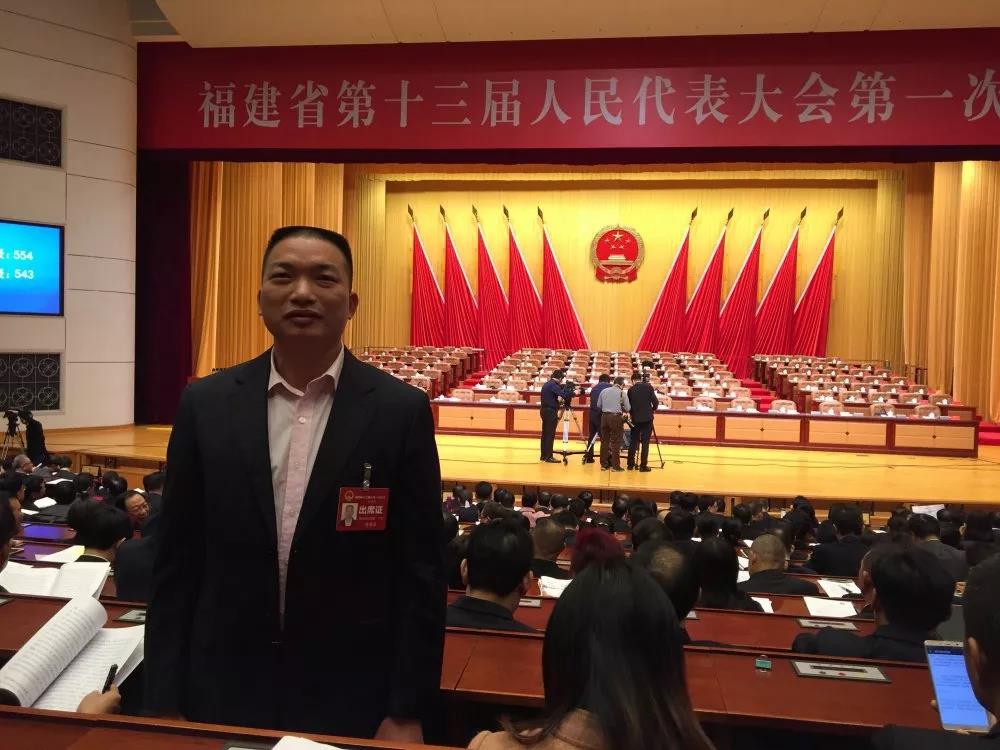 党员立潮头，领跑当先锋之十一｜钟泽龙：扎根现场的质量管理者