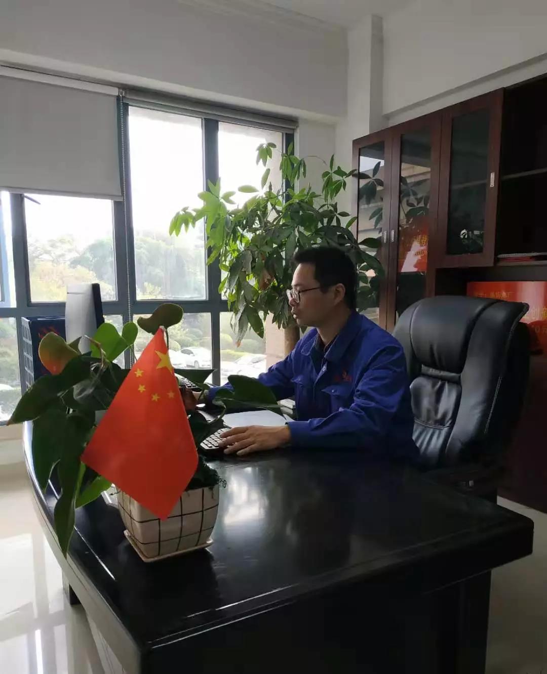 党员立潮头，领跑当先锋之三十二｜张盛梁：盛五炼之栋梁